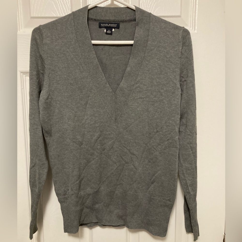 *Banana Republic Heather Gray Small Silk Cashmere Blend Knit Sweater #V